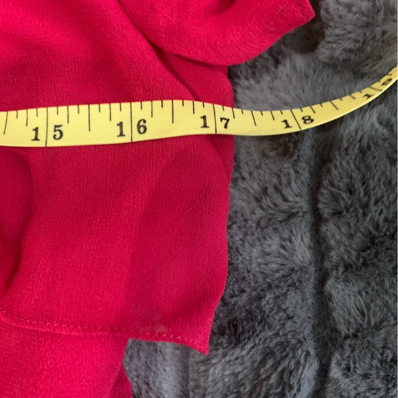 Tadashi Collection Red Ruffle Silk Off-Shoulder Blouse – Size 12 - Picture 5 of 13